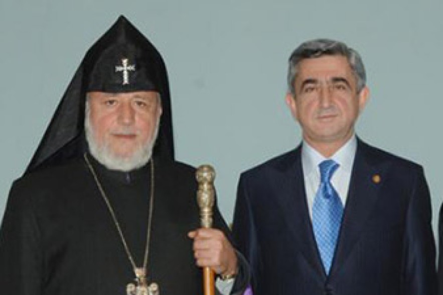 Սերժ Սարգսյանը շնորհավորել է Ամենայն Հայոց Կաթողիկոսին ծննդյան օրվա առթիվ