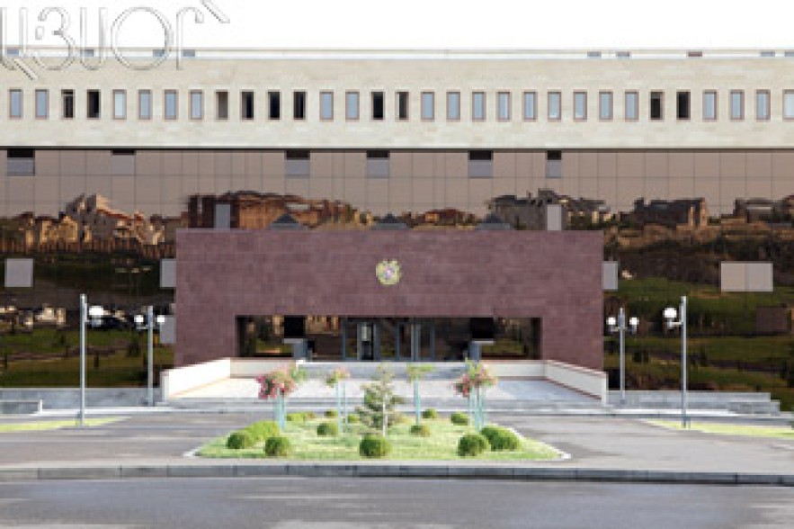 Այսօր վիրավորված զինվորի կյանքին վտանգ չի սպառնում