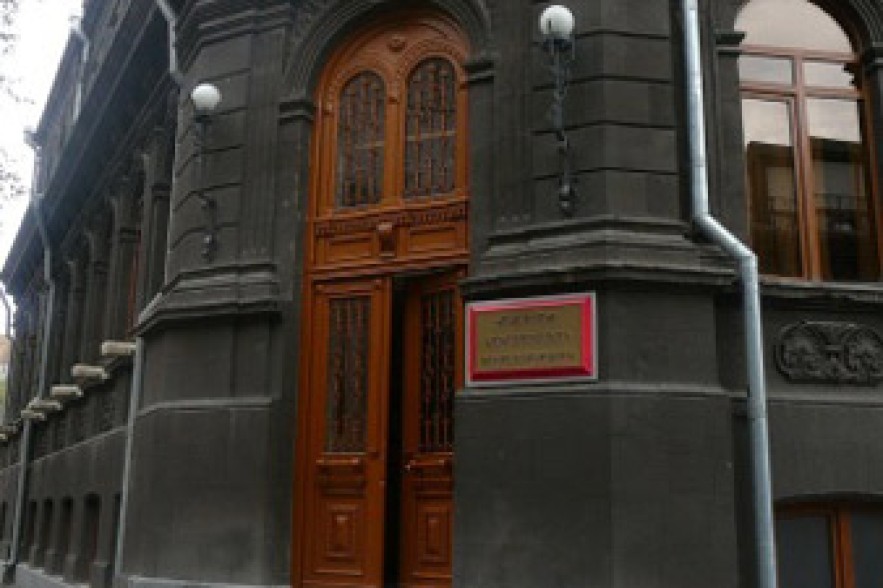 Շուտով կսկսվի ՀՀԿ ԳՄ նիստը. Բողոքի ակցիա՝ Հանրապետականի գրասենյակի մոտ