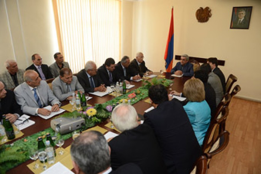 Նախագահը Գեղարքունիքում ծանոթացավ ճանապարհաշինարարական աշխատանքներին