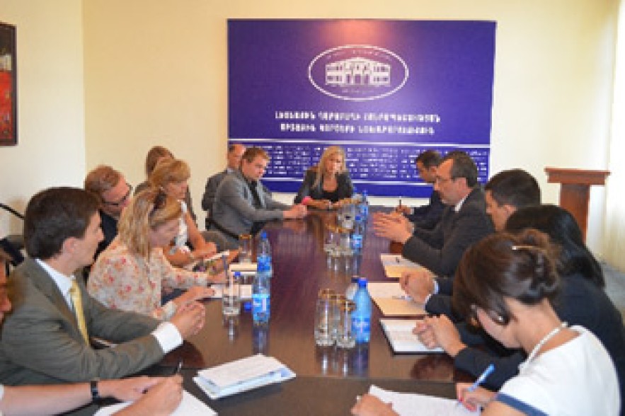 ԼՂՀ ԱԺ նախագահը ընդունել է դանիական պատվիրակության ներկայացուցիչներին