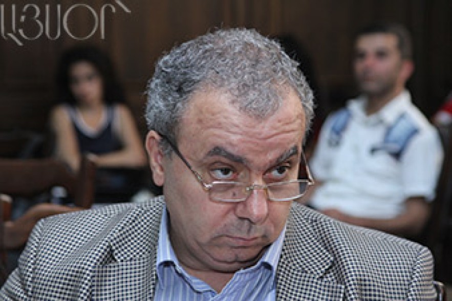 Hrant Bagratian: Armenia should join neither Customs Union nor EU 