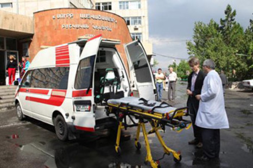 Աստվածամայր բժշկական կենտրոնին նվեր` ռեանիմոբիլ