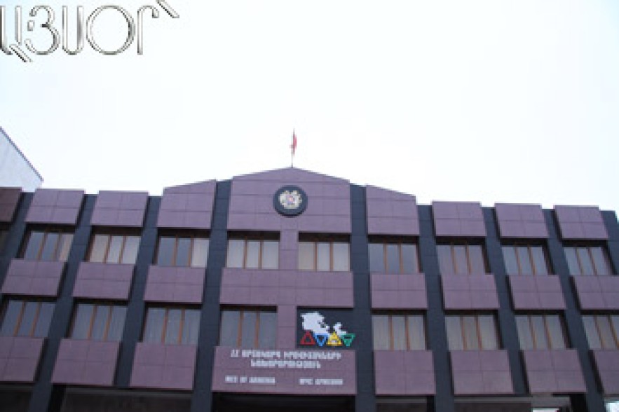 Man, 55, tries to commit suicide in Yerevan 