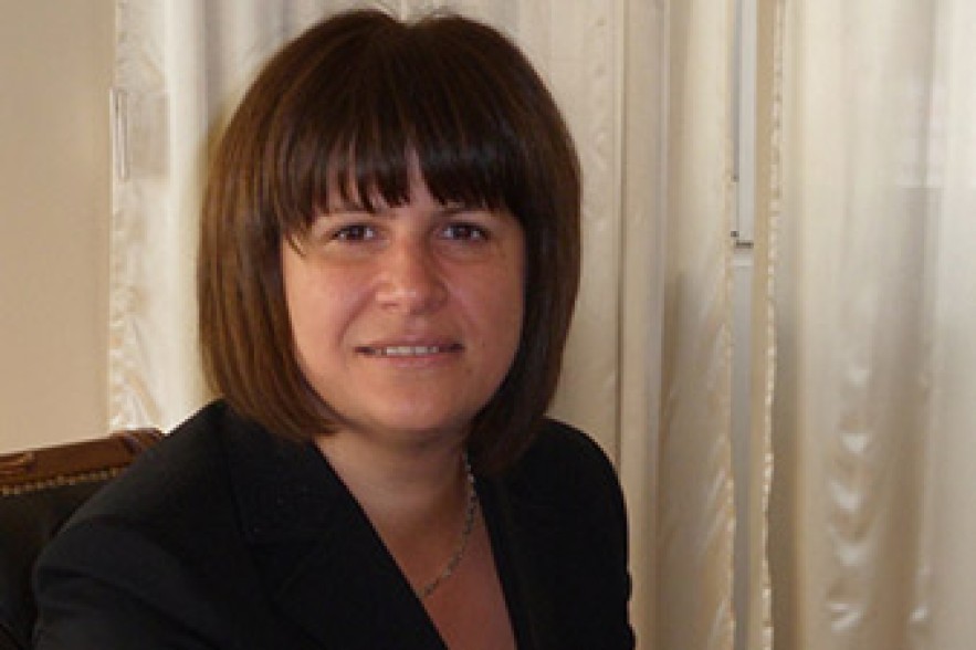 Relations of economy minister and deputy minister not tense 	