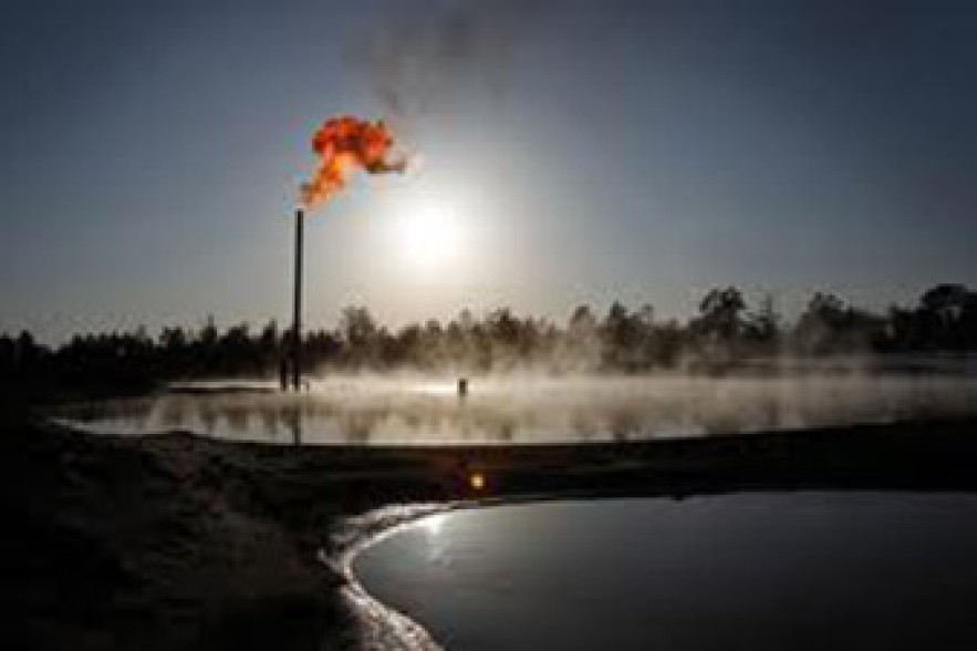 В Азербайджане ожидают, что с 2016г. вновь начнется сокращение нефтедобычи