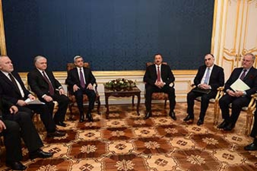 Завершились переговоры Саргсяна и Алиева в формате тет-а-тет