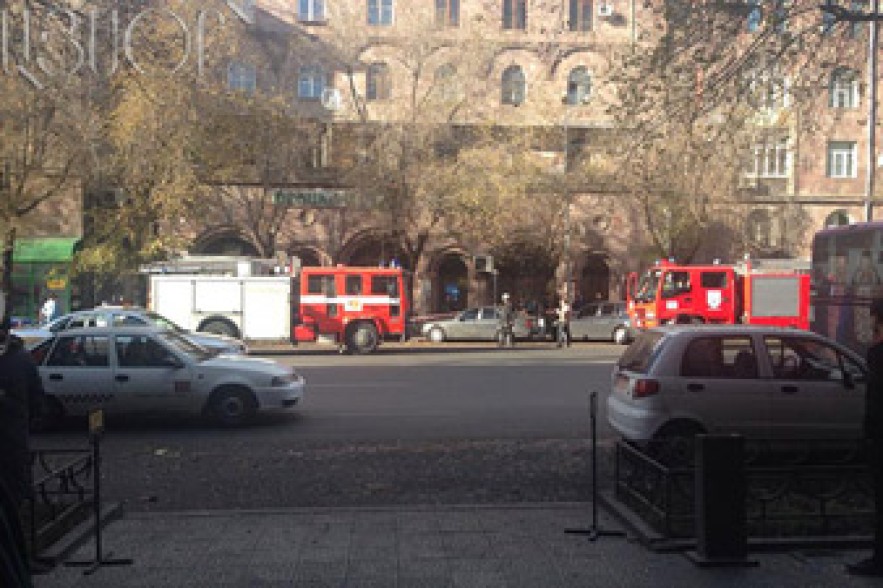 Alarm call: Explosive device at Artsakhbank