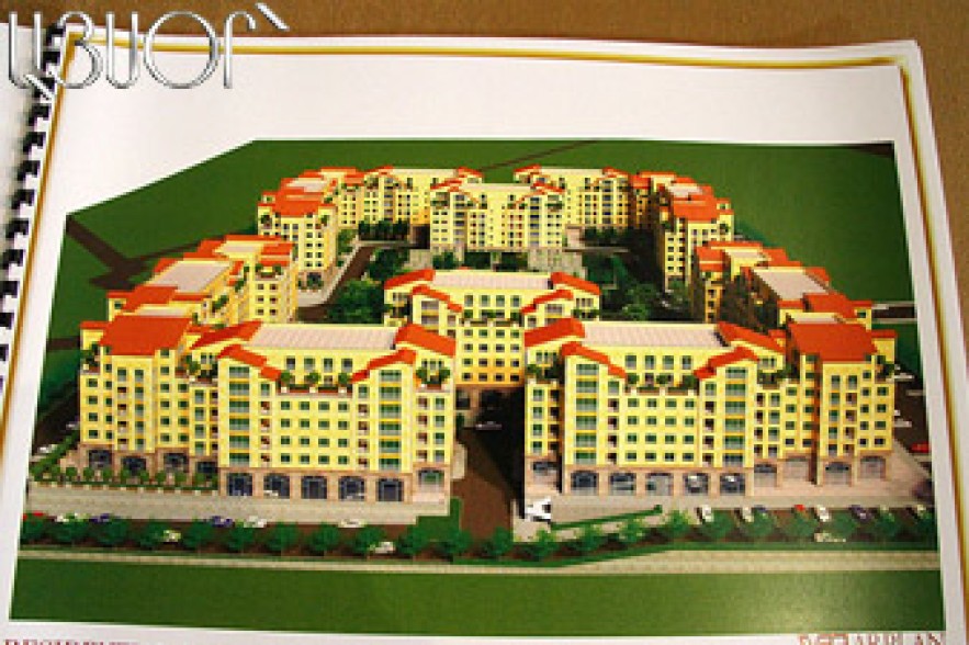 “New Aleppo’ construction project presented to Syrian Armenians  