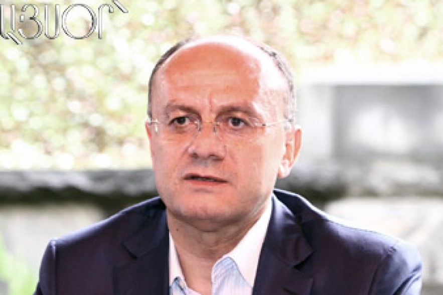 Сейран Оганян: Солдат бы не умер, если бы вовремя доложили командиру 