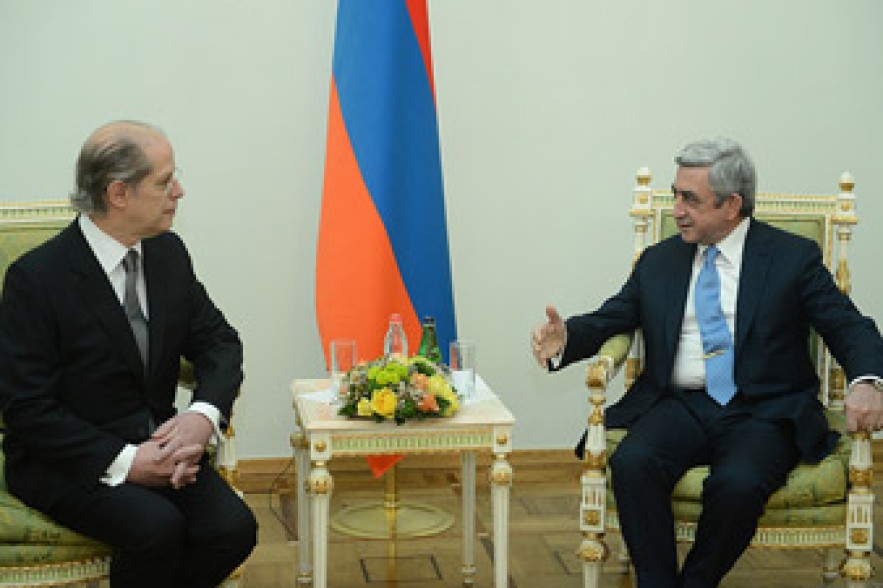 Նախագահին հավատարմագրերն է հանձնել Հայաստանում Իտալիայի նորանշանակ դեսպանը 