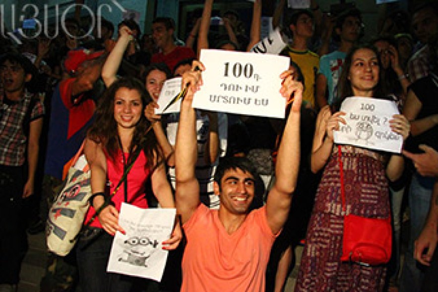 Zhamanak: Yerevan transport fares not to rise in January 