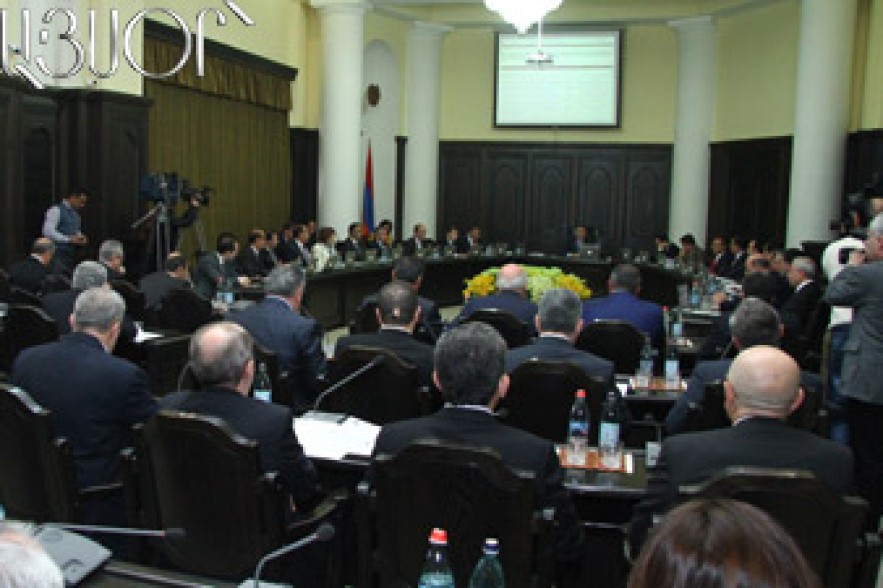 Զինծառայողների աշխատավարձը կբարձրանա 2014թ. հունվարի 1-ից