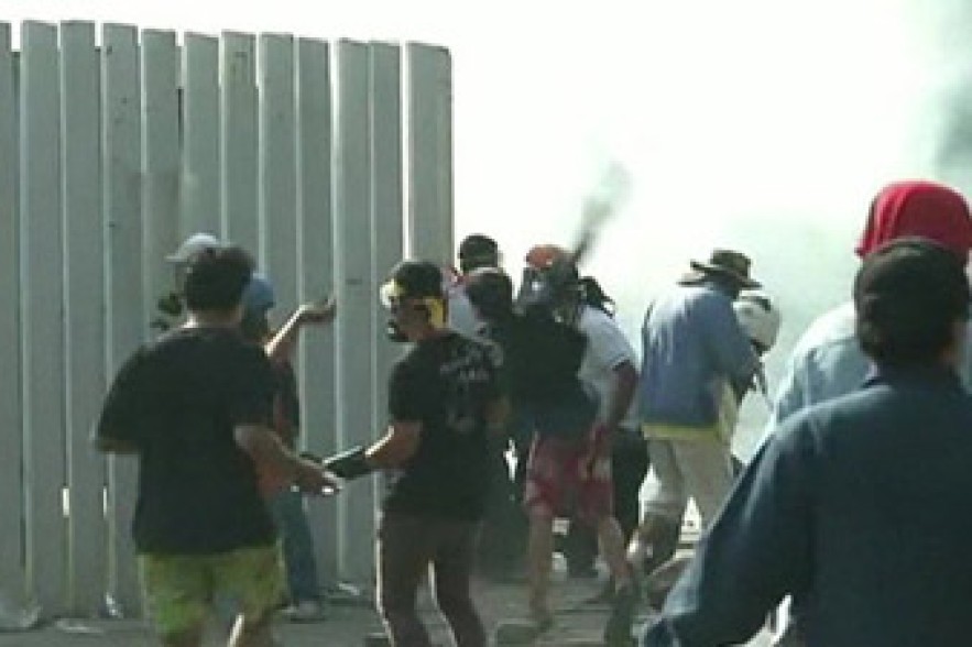 Thailand protests: Yingluck government rejects election delay
