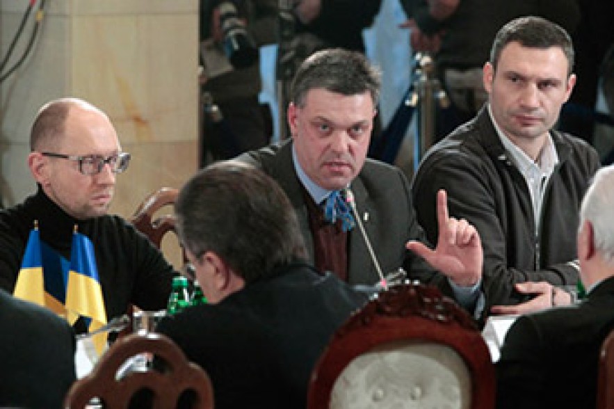«Евромайдан» потребовал от оппозиции единого кандидата в президенты Украины