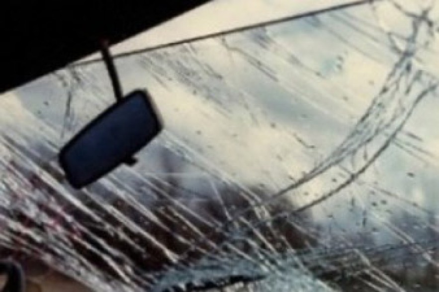 Crash on Tsitsernakaberd Highway leaves two injured 
