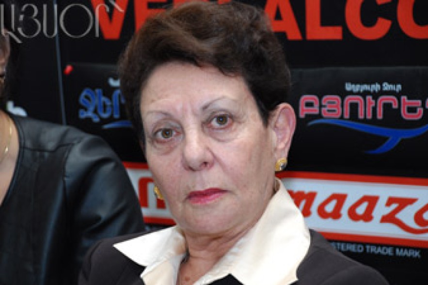 Bakhshian: Gas price hike and pension reform are misfortune of people 