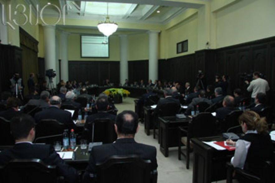 Armenian government approves roadmap for entry into Customs Union  