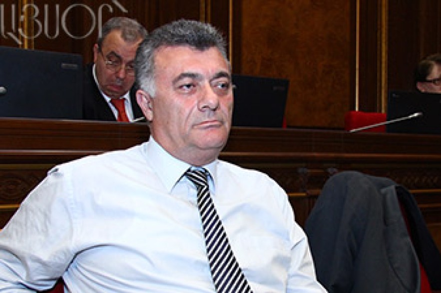 Discussion of no-confidence vote starts in National Assembly 