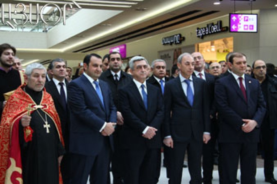 Serzh Sargsyan participates in Yerevan Mall’s opening ceremony 