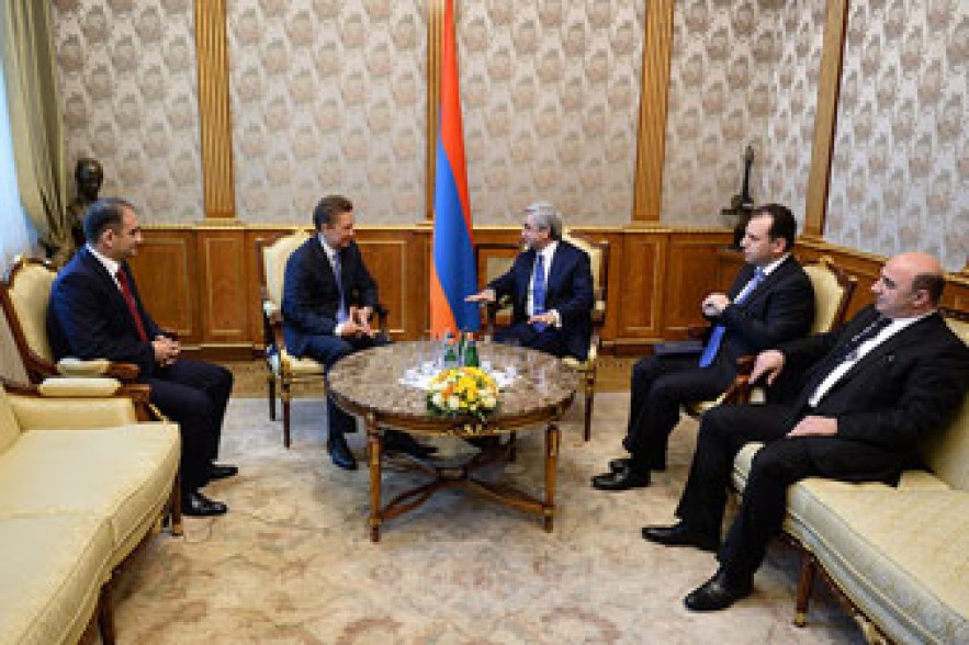 Սերժ Սարգսյանն ընդունել է «Գազպրոմ» ընկերության վարչության նախագահին