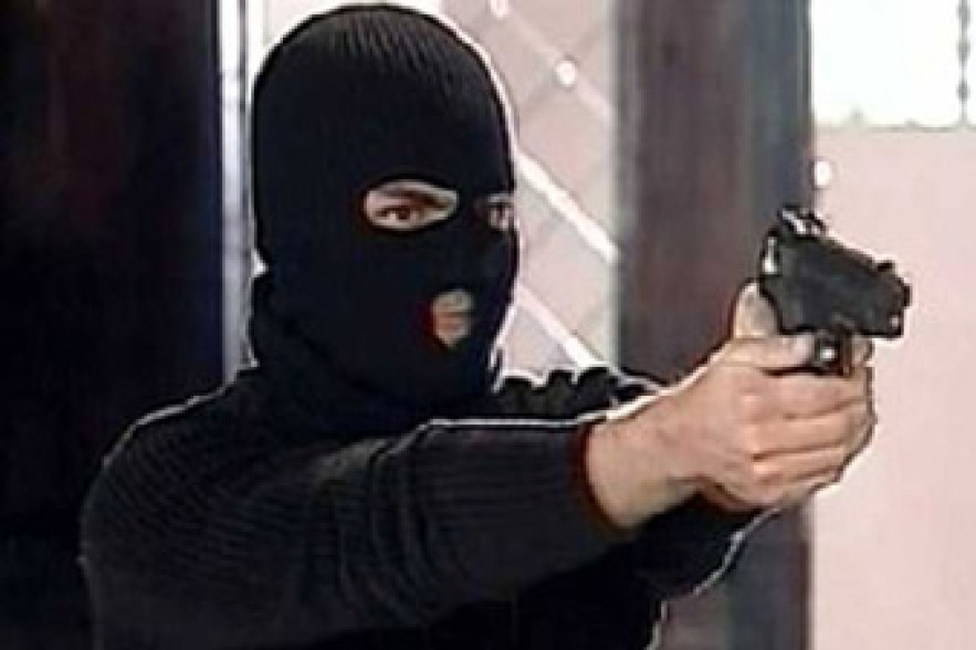 Боец без правил ограбил интернет-кафе в Кузбассе, в котором проиграл деньги