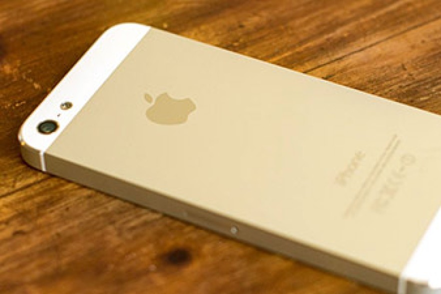 IPhone 5S у каждого пятого владельца смартфона Apple