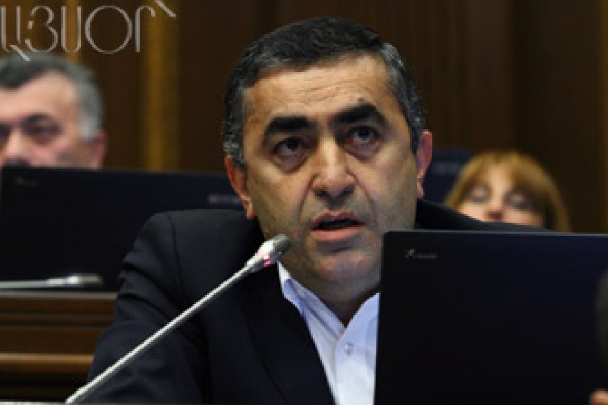 Rustamian: Government should resign itself 