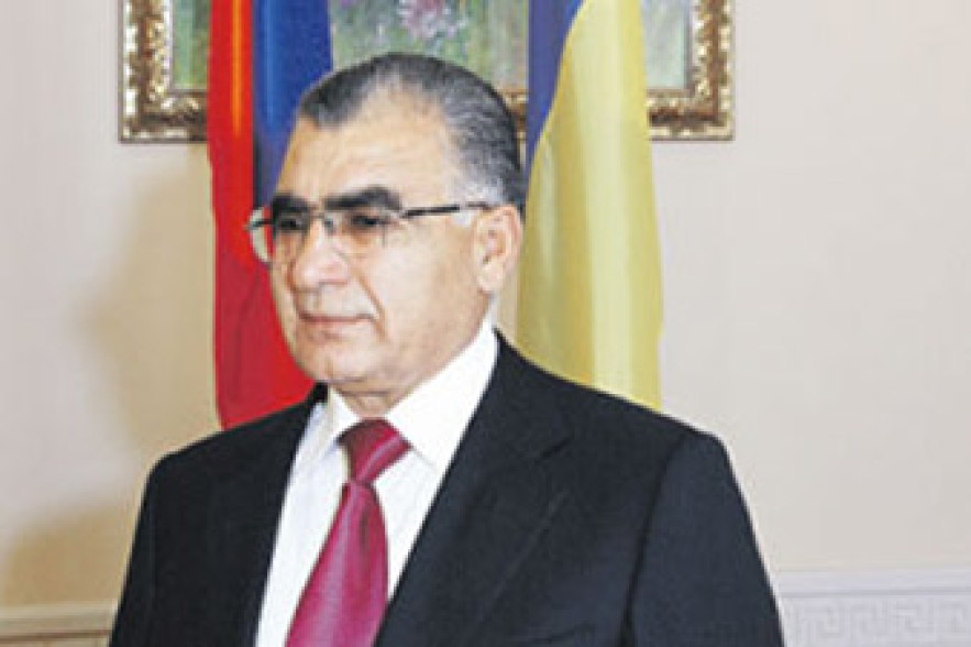 Անդրանիկ Մանուկյան. Հայաստանը չի դավաճանել Ուկրաինային 