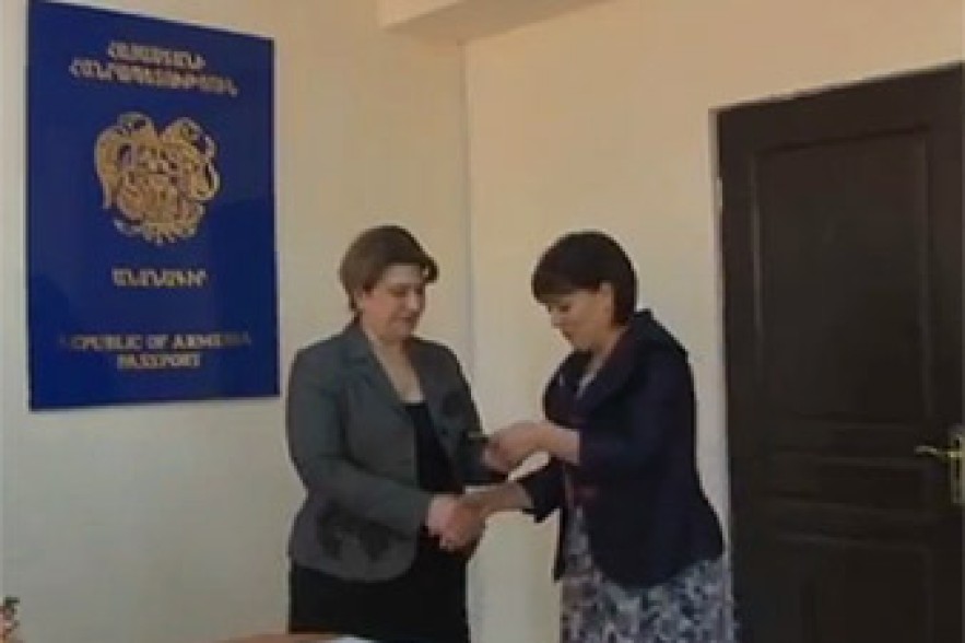 Բուլղարացի լրագրող Ցվետանա Պասկալևան ՀՀ քաղաքացիություն ստացավ (Տեսանյութ)