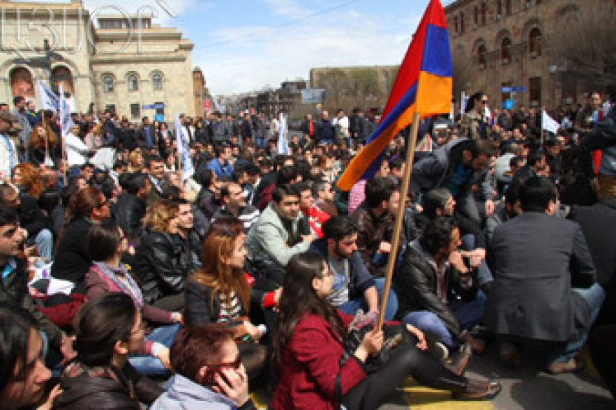 «Դեմ եմ»-ի այսօրվա ակցիան՝ ֆոտոշարքով