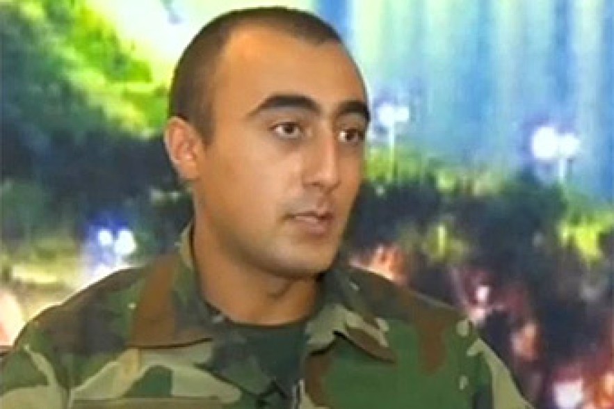 Hakob Injighulian’s relatives stage protest outside ICRC Yerevan Office 