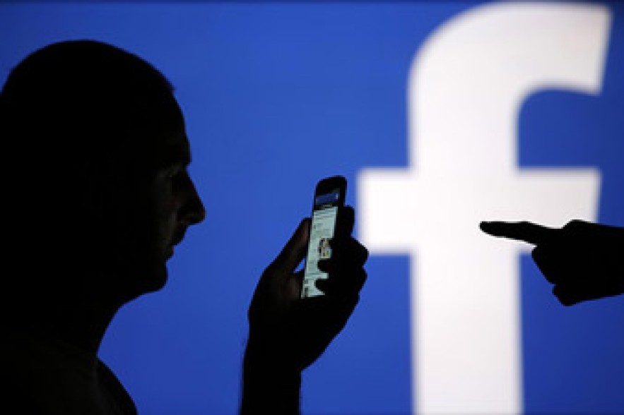 Facebook запускает собственную платежную систему