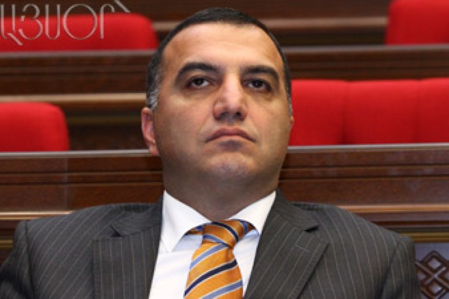 ԱԺ-ում կրկին քննարկվում է կուտակայինի հարցը