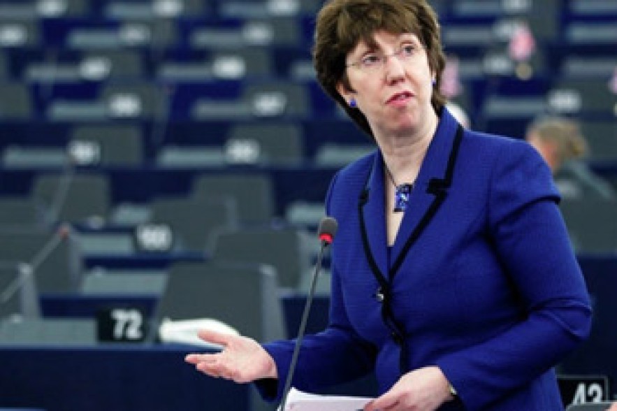 Евросоюз призвал уважать право Украины на законное использование силы
