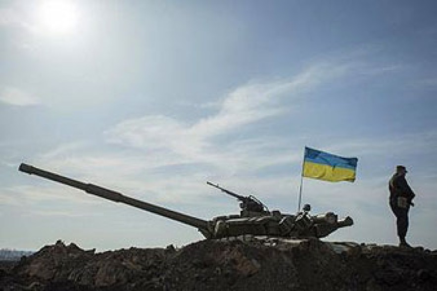 Украина сосредоточила на границе с Россией 15 тысяч военных 