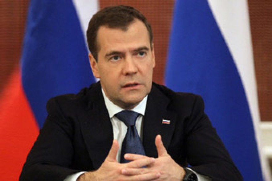 Медведев назвал условия для возобновления переговоров с Украиной по газу