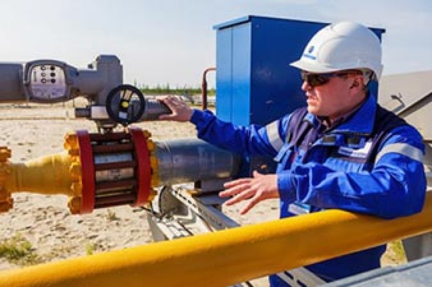 Украина заключила новый контракт на реверс газа из Венгрии