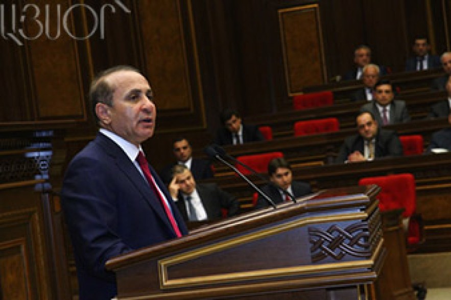 Prime minister: Government members do not engage in entrepreneurship 