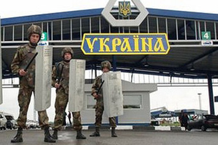 Украина решила усилить посты на границе с Россией