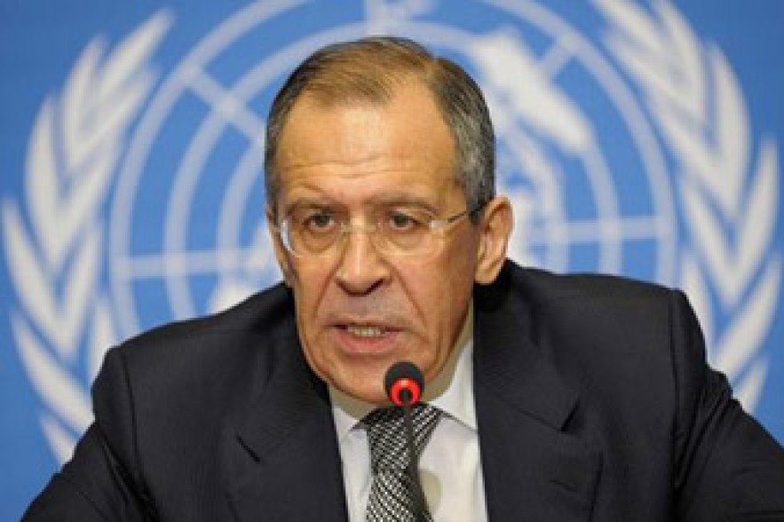 Лавров: Россия пока не ставит вопрос о миротворческих силах в Украине 