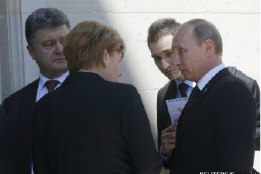 Путин обсудил с Порошенко пути разрешения кризиса на Юго-Востоке Украины