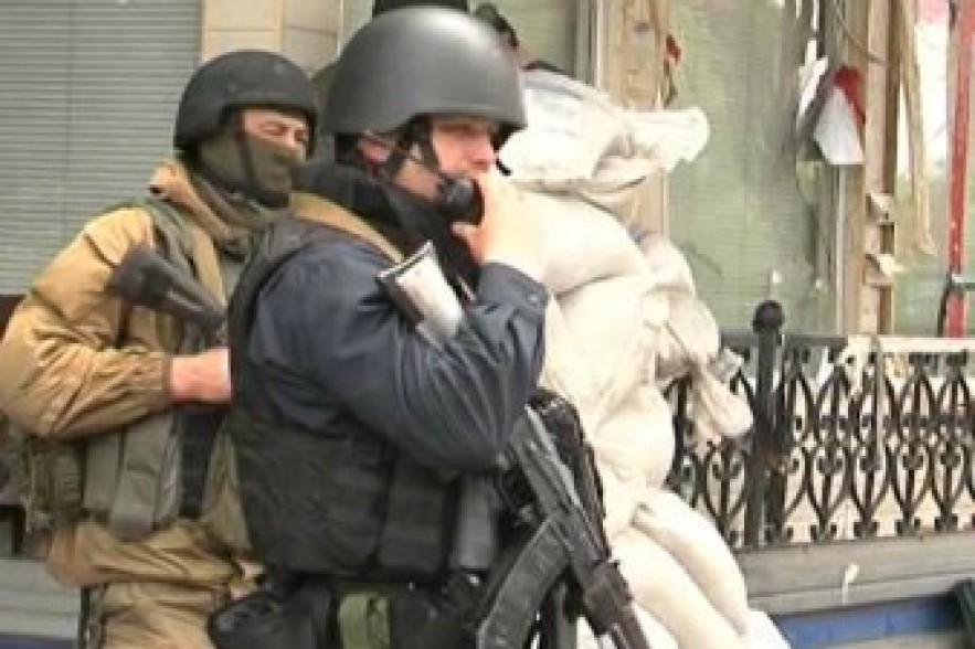 Полиция Албании штурмует деревню наркодилеров
