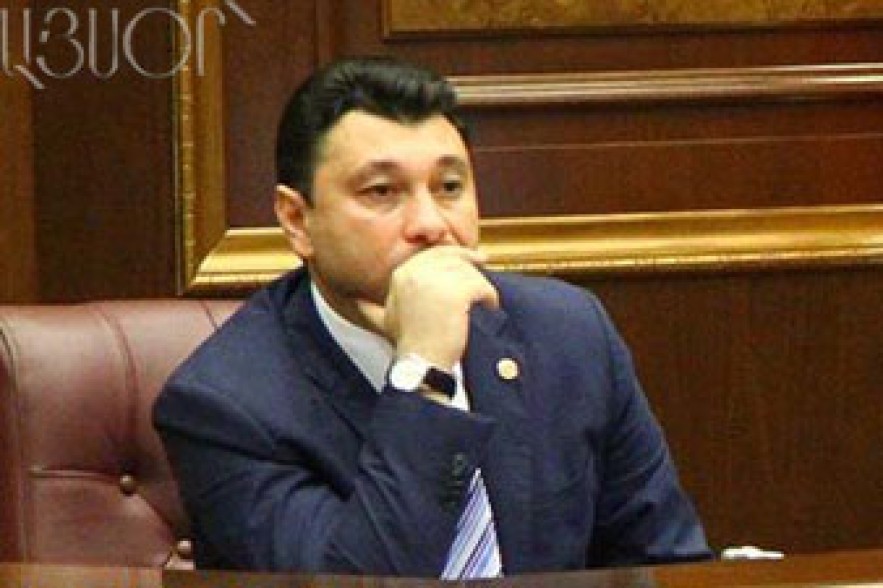 Շարմազանովը նյարդայնացավ. «Ի՞նչ է նշանակում գալ և 70 հոգու դաս տալ»