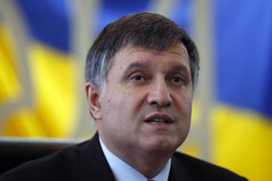 Аваков: Порошенко находится под Славянском 