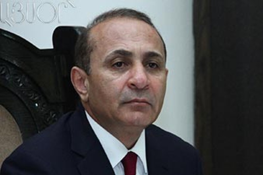 Prime minister congratulates Serzh Sargsyan on 60th birthday. 