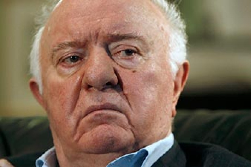 Former Georgian president Eduard Shevardnadze dies 