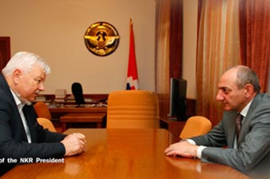 Բակո Սահակյանն ընդունել է Անջեյ Կասպշիկին