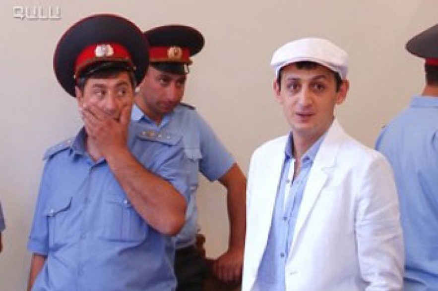 Племянник экс-мэра Гюмри приговорен к 17 годам лишения свободы
