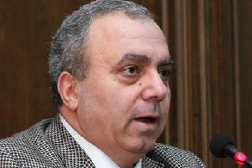 Բագրատյան. Սահմանամերձ գյուղերի մարդկանց պետք է զինել և ամսական վարձատրել